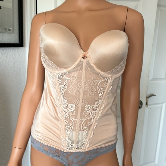 BEAUTIFUL CASSANDRA INTIMATES LONG LINE STRAPLESS BUSTIER. 38C. Ivory/Nude. - Picture 1 of 10